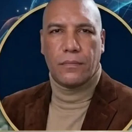 Profesor Elvis Blanco